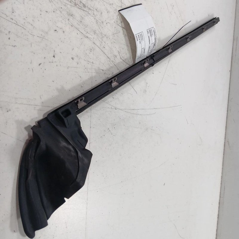 Mini Cooper Left Front Weather Strip Interior  2016 2017 2018 2019 202