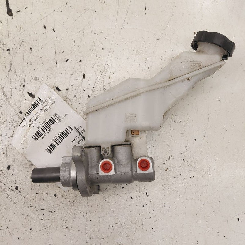 Brake Master Cylinder Fits 19-20 Hyundai Santa Fe