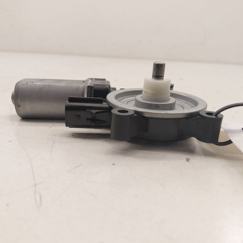 Passenger Right Rear Power Window Motor Fits 16-19 Chevy Volt