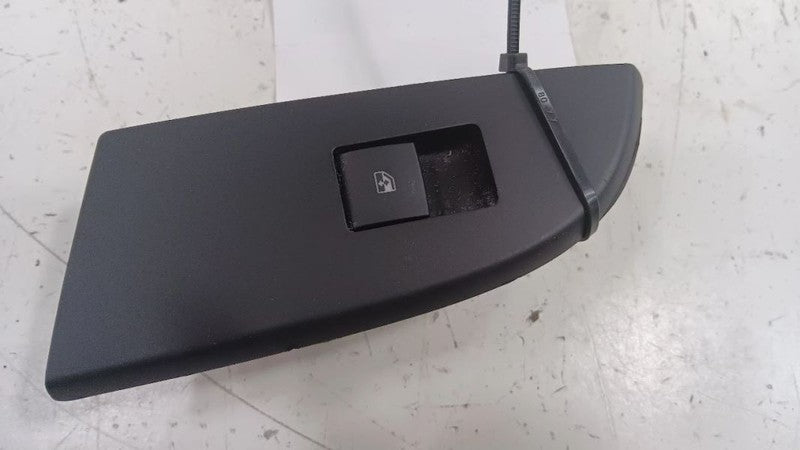 Chevy Volt Window Switch Power Left Rear  2011 2012 2013 2014 2015
