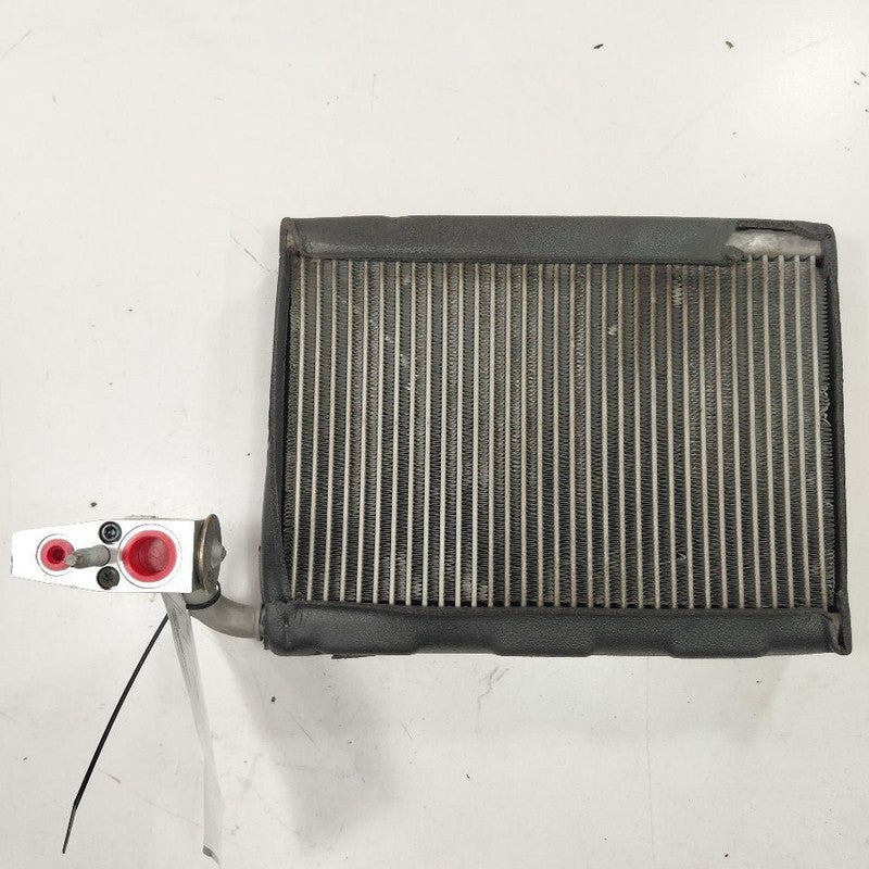 Air Conditioning AC Evaporator Fits 14-23 Chrysler 300 OEM