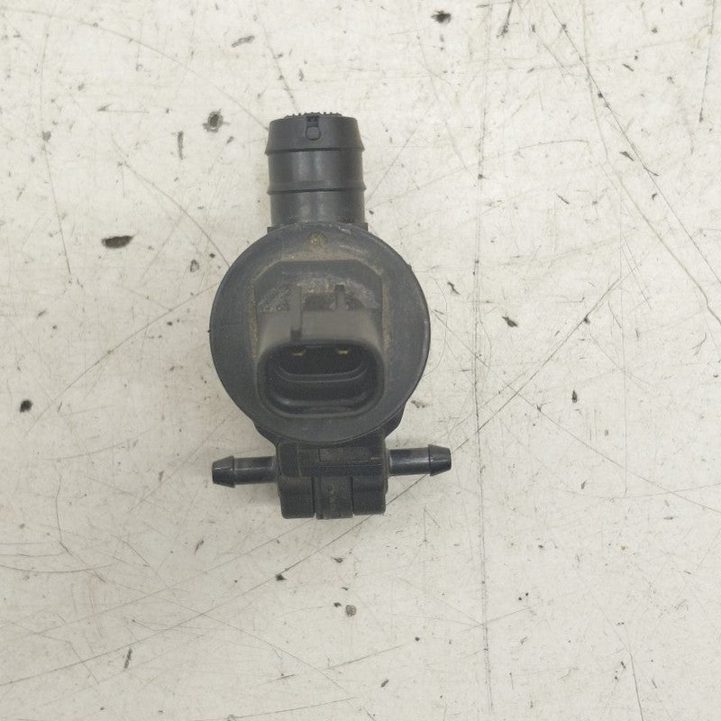 Toyota Prius Windshield Washer Wash Fluid Reservoir Motor Pump Electri