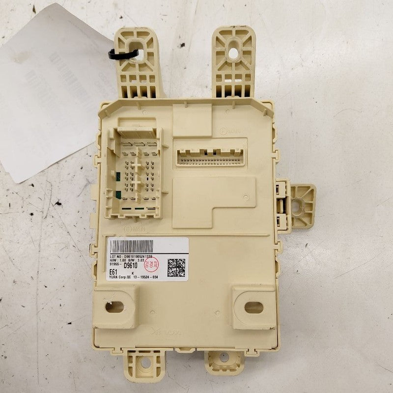 Kia Sportage Cabin Fuse Box Interior Inner Under Dash  2020 2021 2022