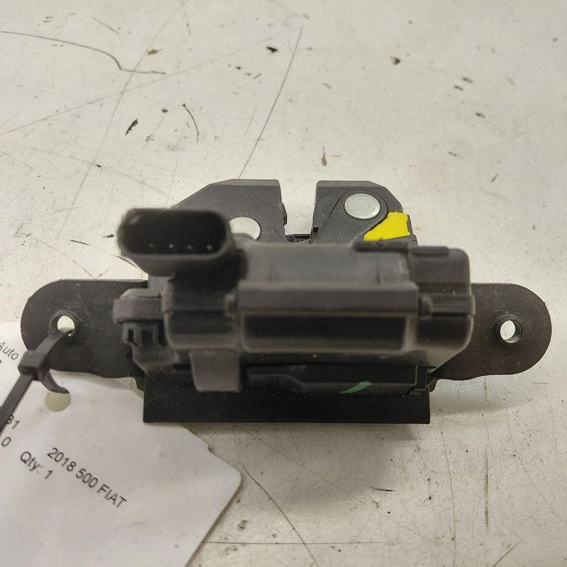 2018 Fiat 500 X Model Trunk Latch