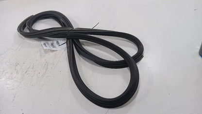 Buick Encore Trunk Lid Hatch Door Rear Back Rubber Seal  2016 2017 2018 2019