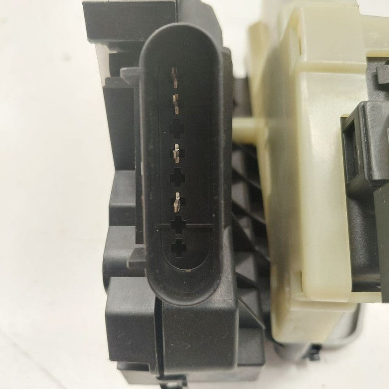 Ford Ecosport Trunk Latch  2020 2021 2022 OEM