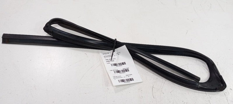 Acura TSX Door Glass Window Seal Rubber Right Passenger Rear Back 2014