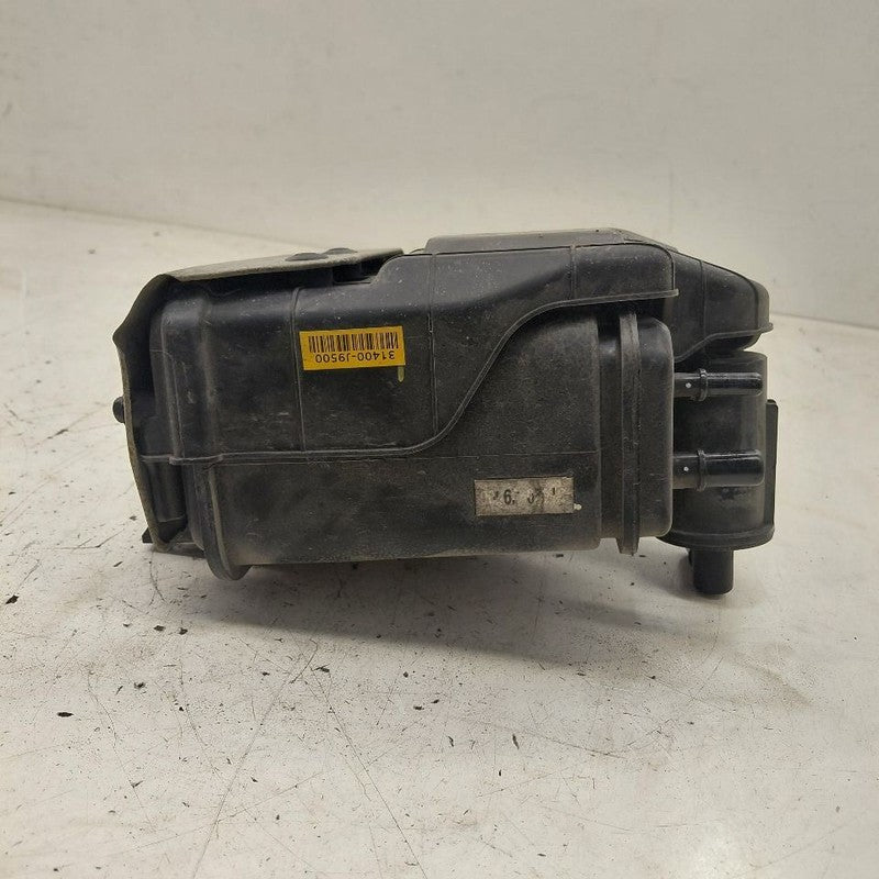 Hyundai Kona Fuel Vapor Canister Charcoal Evaporator Can  2021 2020 20