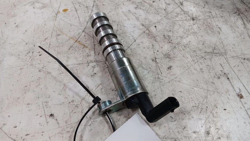 Buick Lacrosse Variable Timing Gear Oil Control Valve Solenoid Cylinder Head  20