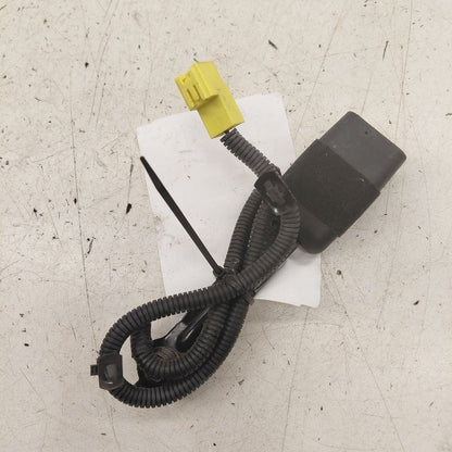Passenger Right Front Seat Belt Buckle Latch Fits 12-17 Hyundai Velost
