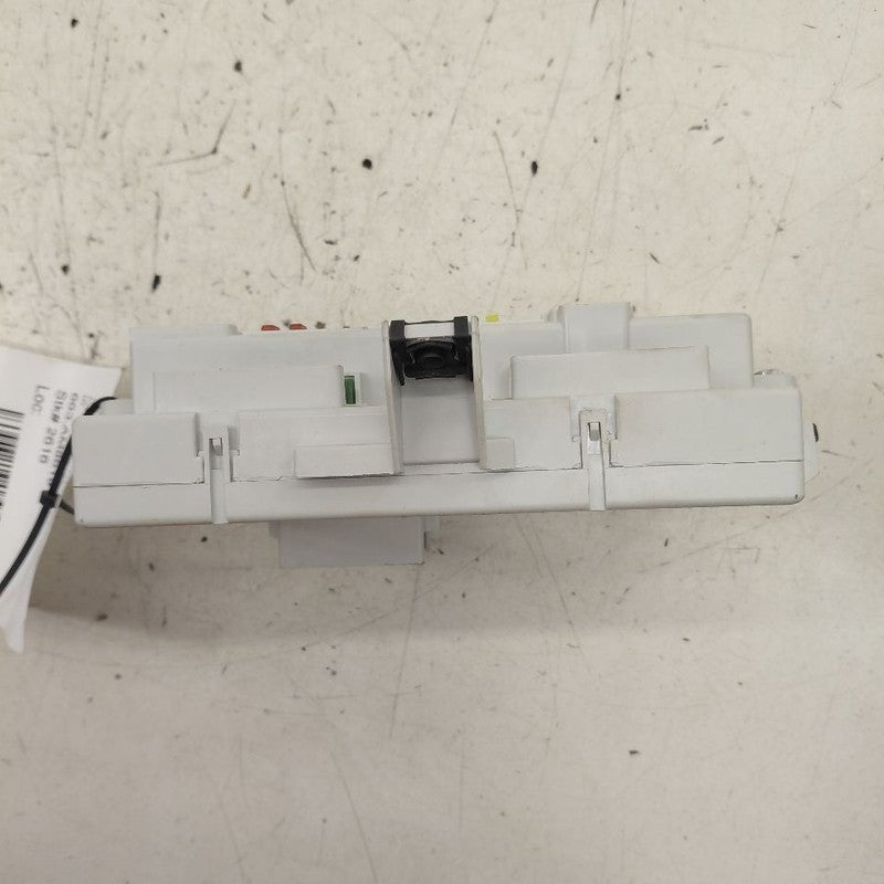 Jeep Cherokee Cabin Fuse Box Interior Inner Under Dash  2019 2020 2021