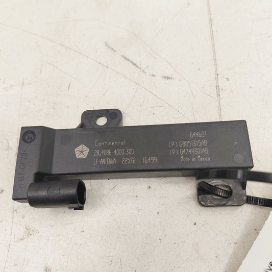 Chrysler 300 Keyless Entry Antenna Module {68051315AB} 2017 2018 2019 