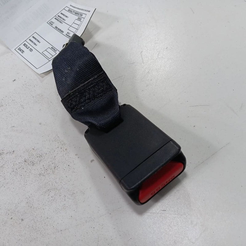 Nissan Versa Seat Belt Buckle Latch Right Passenger Rear Back  2023 20