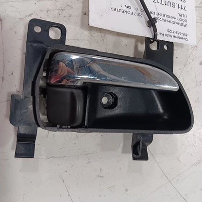 Subaru Forester Door Handle Right Passenger Rear Interior Inside  2016