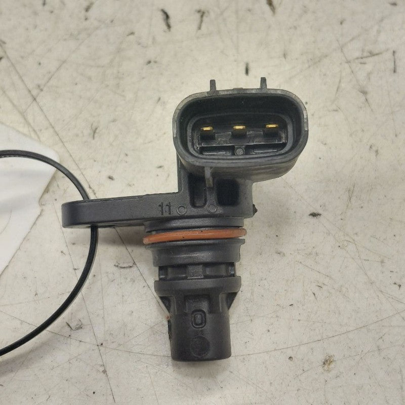 Hyundai Kona Camshaft Cam Shaft Position Sensor  2.0 2021 2020 2019