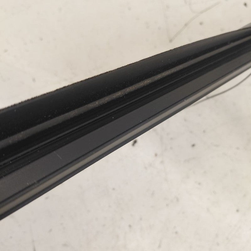 Mitsubishi Outlander   Left Front Weather Strip Interior  2018 2017 20