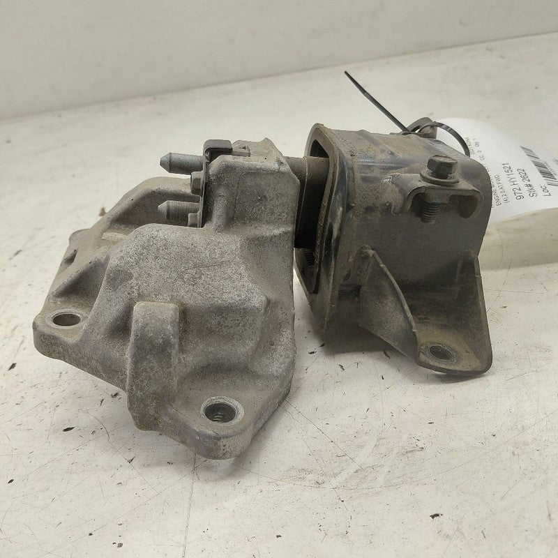 Hyundai Kona Engine Motor Mount Left Driver  2.0 2021 2020 2019