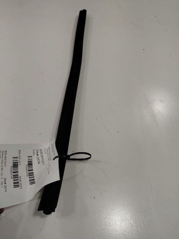 Hyundai Tucson Right Rear Weather Strip Interior  2016 2017 2018 OEM