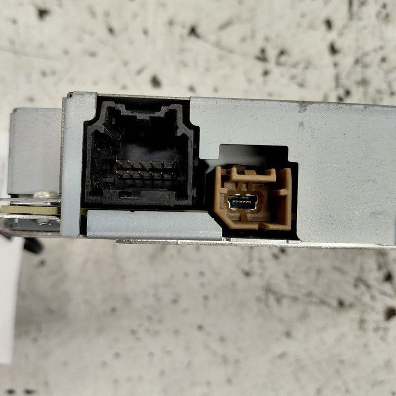 Cadillac CT6 Video Control Module {84102525} 2018 2017 2016