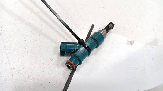 Fuel Injection Parts Fuel Injector Prius V VIN Eu Fits 11-18 PRIUS OEM