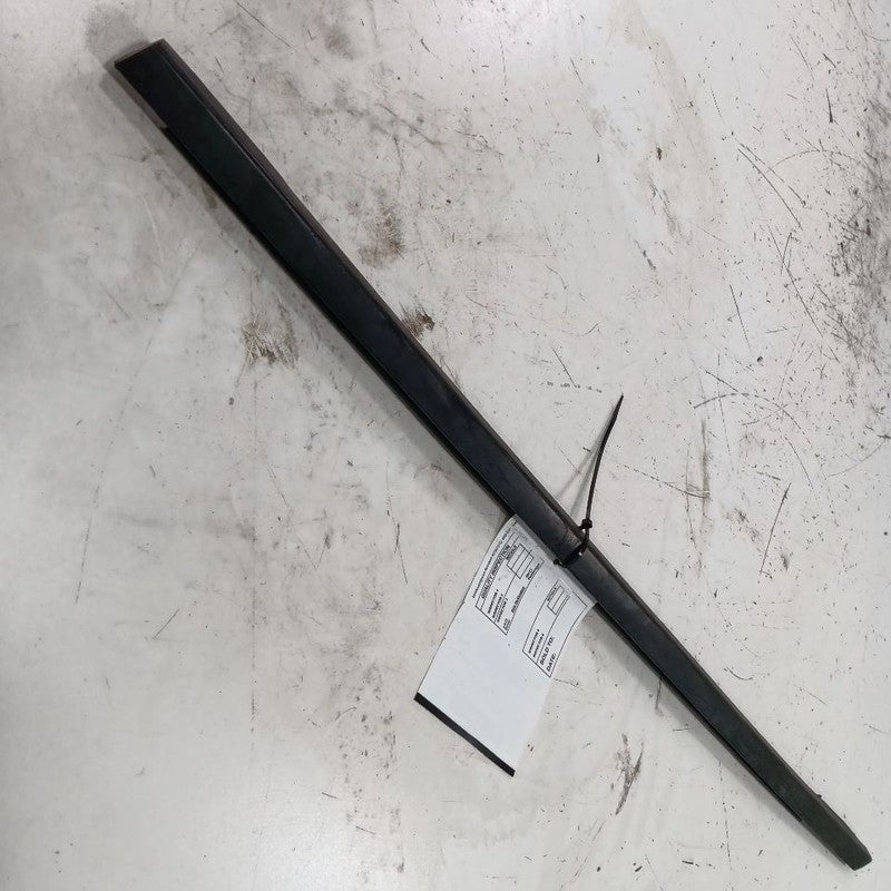 FIAT 500 Door Glass Window Weather Strip Trim Rear Left Back  2017 201