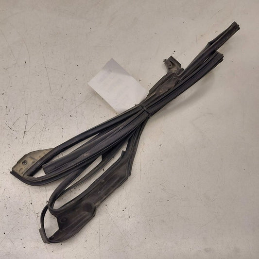 Honda Clarity On Door Seal Rubber Left Driver Front  2018 2019 2020