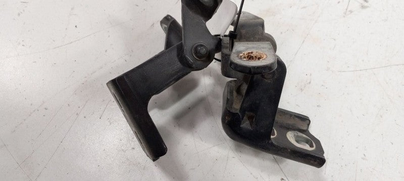 Buick LaCrosse Door Hinge Set Left Rear 2010 2011 2012 2013 2014 2015 16