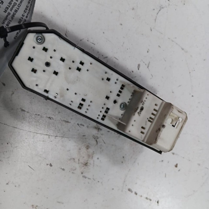 Driver's Front Door Master Switch Toyota Prius C 12-19 Toyota Prius