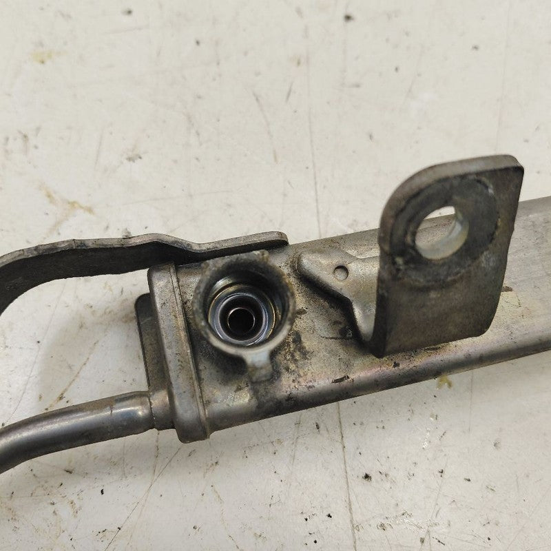 Nissan Rogue Fuel Rail Injection Injector Mount Bar  2.5 2017 2018 201
