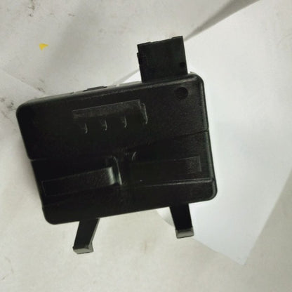 Lock Locking Control Module {13523281} Fits 17-25 Chevy Malibu