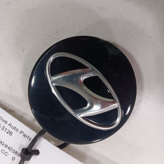 Hyundai Elantra Wheel Rim Center Cap  2017 2018 2019 2020