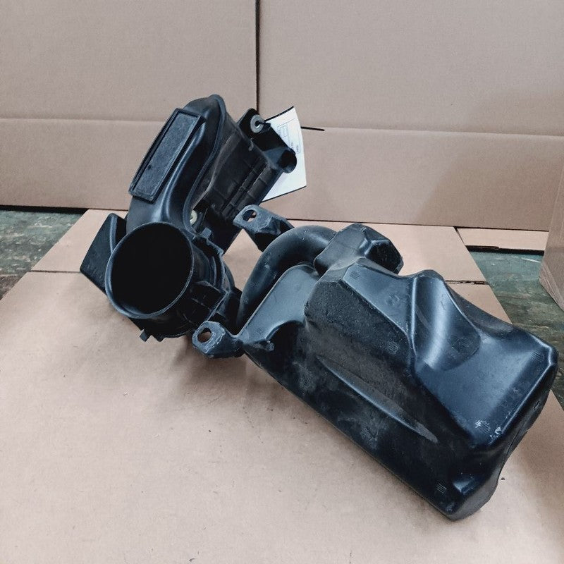 Mazda 6 Air Cleaner Intake Dam 2.5 2018 2019 2020 2021