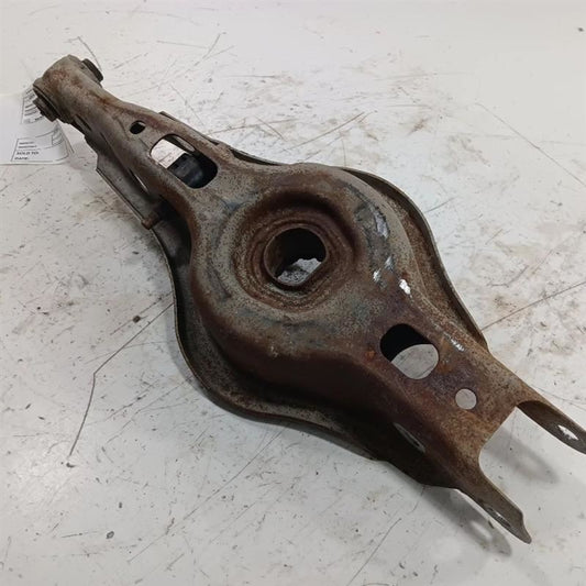 Lower Control Arm Rear Control Arm Fits 18-20 Chevy Malibu OEM