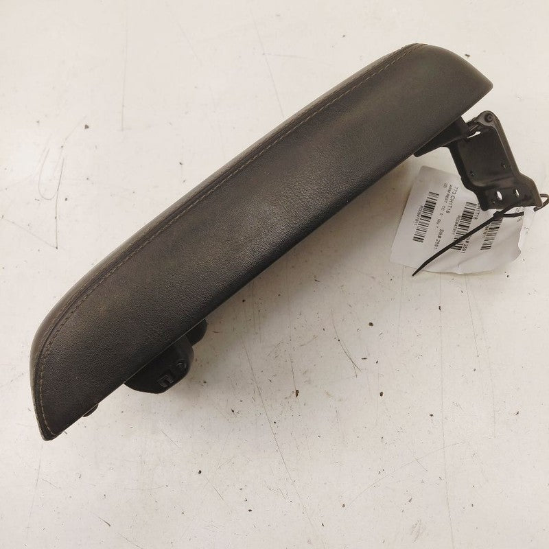 Chrysler 300 Arm Rest  2017 2018 2019