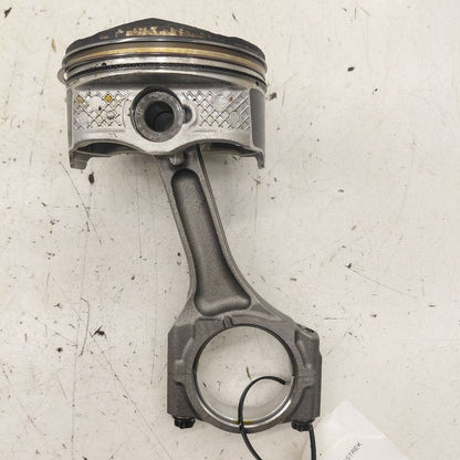 Subaru XV Crosstrek Single Piston With Connecting Rod   2.5 2025 2024