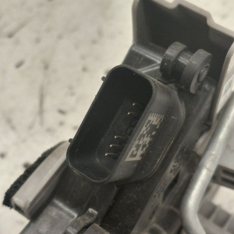 Hyundai Kona Door Latch Lock Left Driver Rear  2021 2020 2019