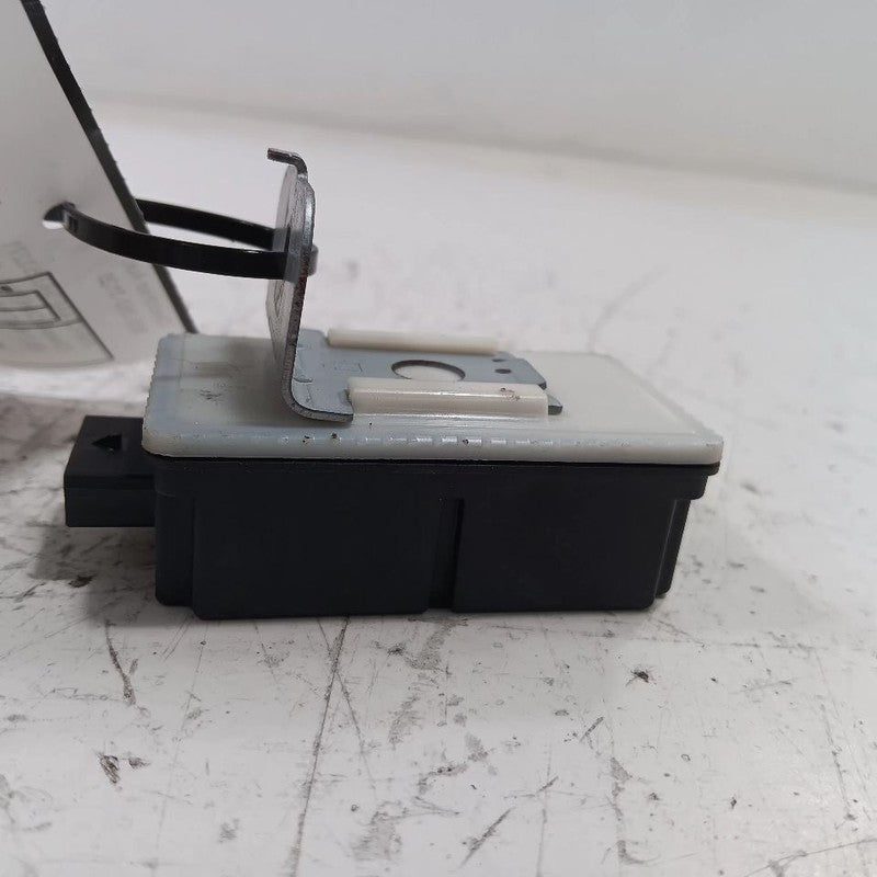 Suspension TPMS Control Module Fits 15-17 Hyundai Accent OEM