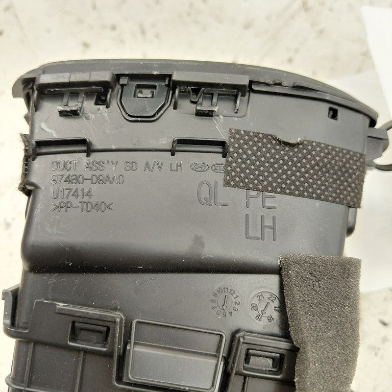 Kia Sportage Dash Air Vent Left Driver  2020 2021 2022