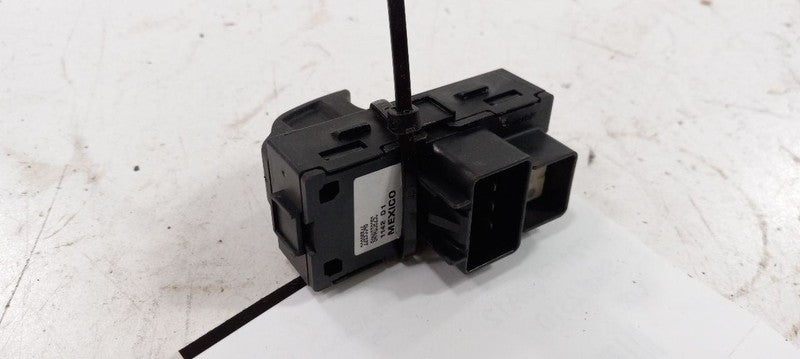 GMC Acadia Power Window Switch Right Passenger Rear 2009 2010 2011 2012