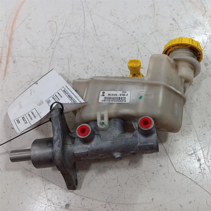 Brake Master Cylinder Fits 13-16 Dodge Dart OEM