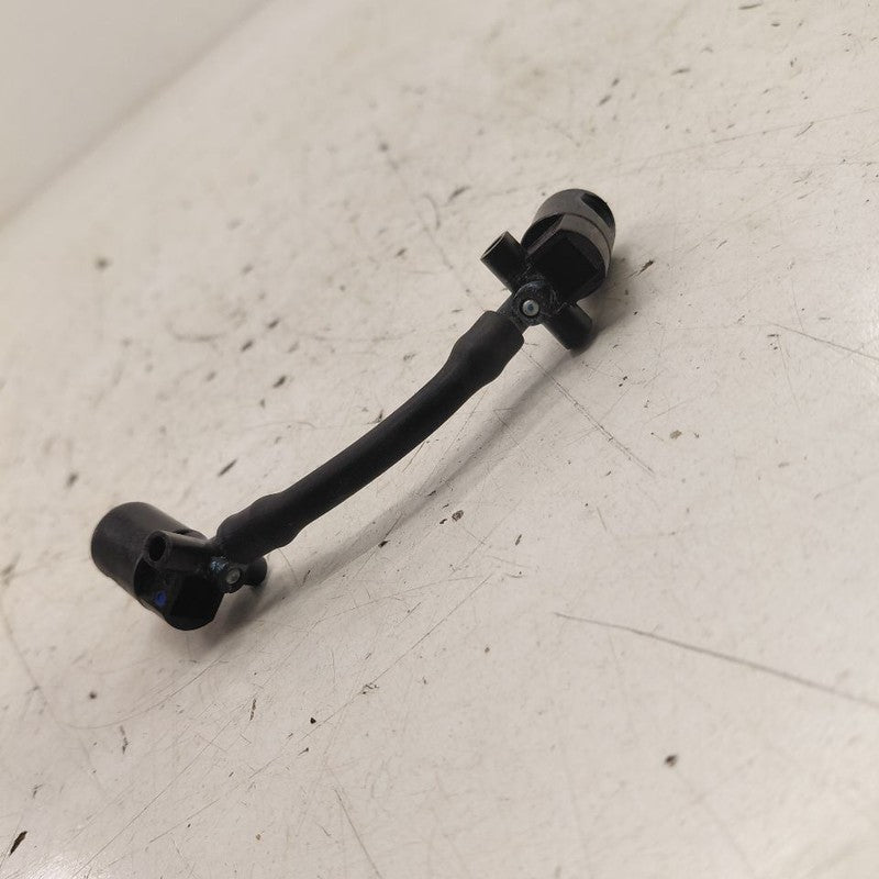 Chevy Trax Windshield Wiper Washer Fluid Hood Sprayer Nozzles  2022 20