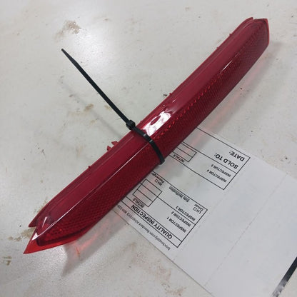 Kia Sorento Left Rear Marker Light Lamp  2018 2017 2016 OEM