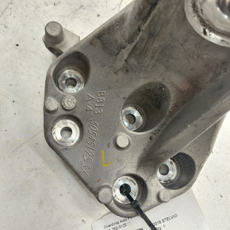 Alfa Romeo Stelvio Driver Left Side Engine Bracket  2.0 2018 2019 2020