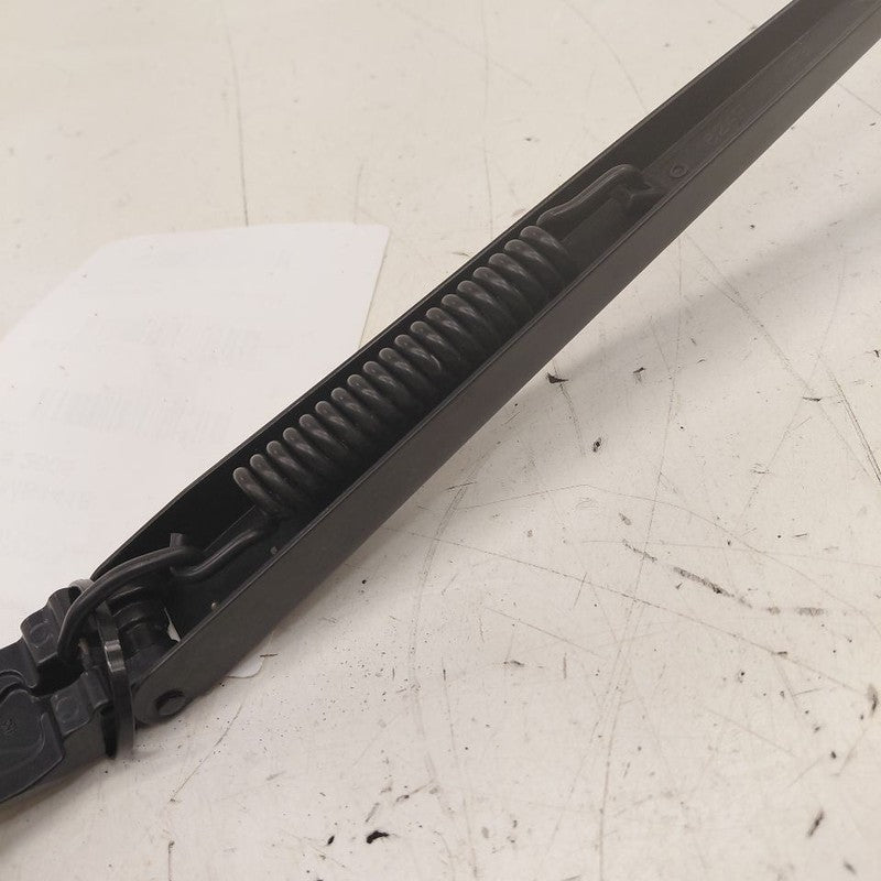 Mitsubishi Outlander   Windshield Wiper Arm Left Driver  2018 2017 201
