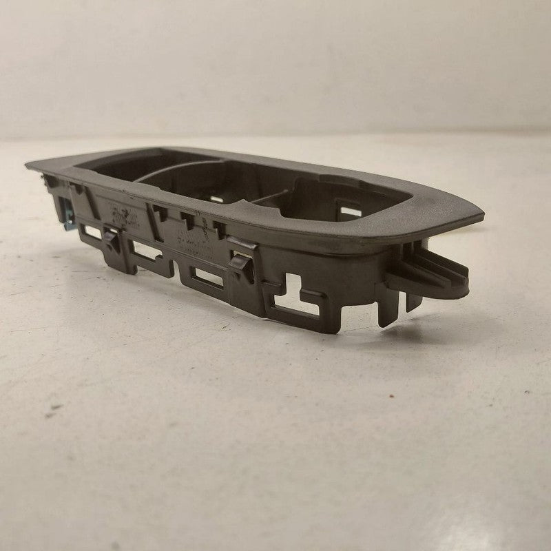 Chevy Equinox Window Switch Bezel Trim Left Front 2024 2023 2022