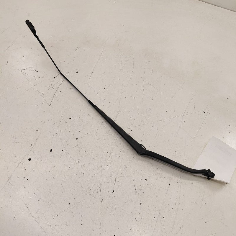 Fiat 500 X Model   Windshield Wiper Arm Right Passenger  2016 2017