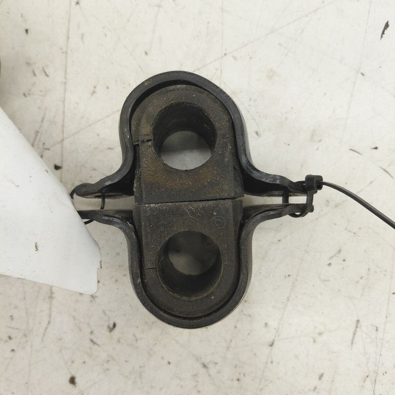 Toyota Prius Front Sway Bar Bushing Mounting Bracket  2022 2021 2020