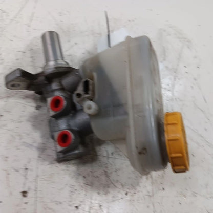 Brake Master Cylinder CVT Fits 15-18 Subaru Forester