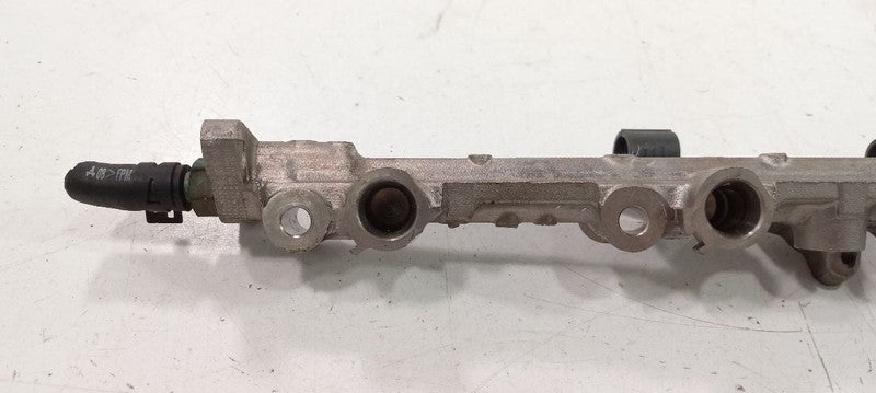Lexus GS350 Fuel Rail Injection Injector Mount Bar Left 2007 2008 2009
