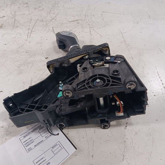 Ford Escape Transmission Gear Shifter  2019 2018 2017 OEM